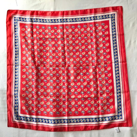 Vintage Italian Paisley Scarf Handkerchief Polyester Made Italy Red White Blue - Picture 11 of 11